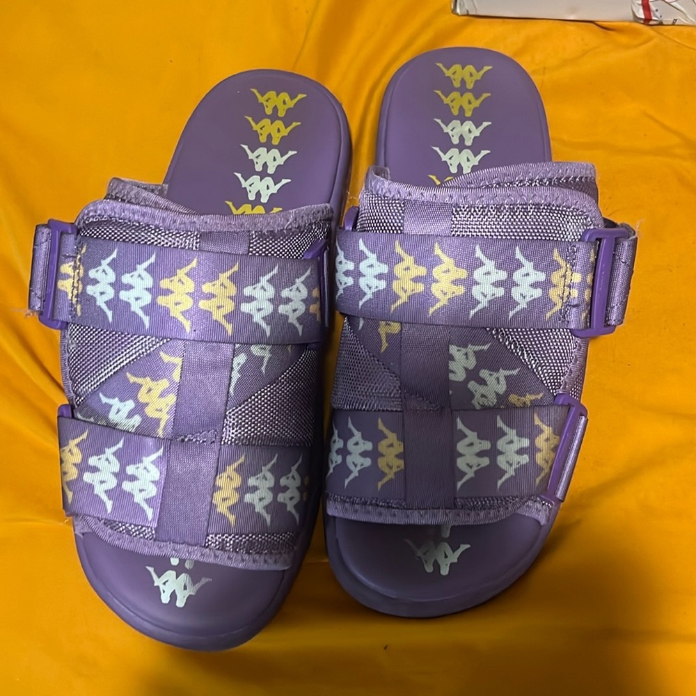 Unisex Kappa slides need them gone NOW